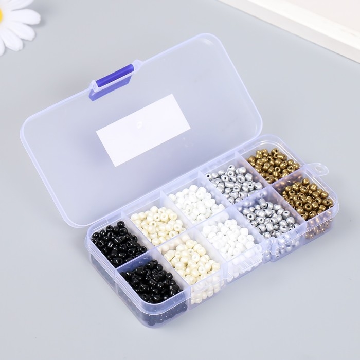 Бисер стекло 6/0 в шкатулке 10 делений  Бисер стекло 6/0 в шкатулке 10 делений "Классика" 1 деление=10 гр 12,8х6,5х2,2 см