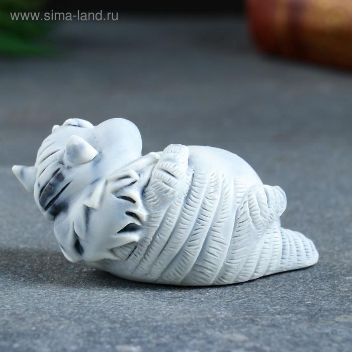 Сувенир Сувенир "Кот сытый Таити (авторский М. Бруй) 7,7см