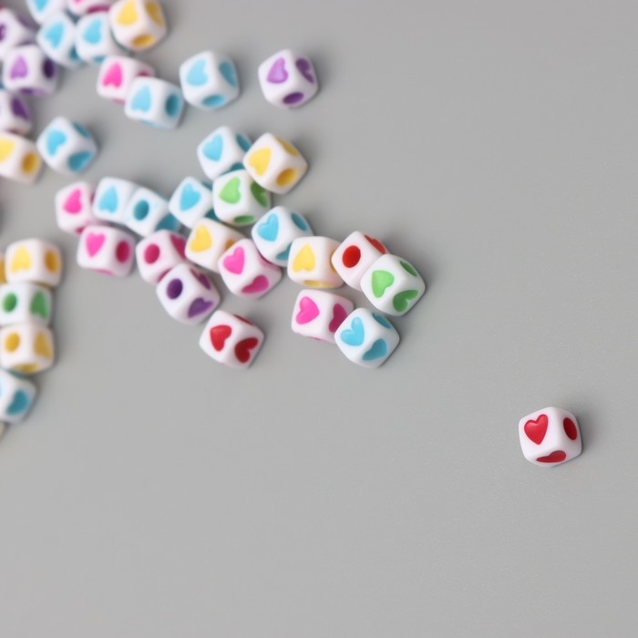 Бусины для творчества пластик Бусины для творчества пластик "Куб цветные сердца" набор 20 гр 0,4х0,4 см