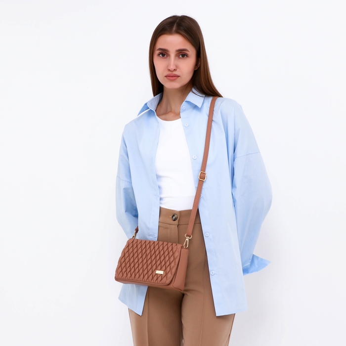 Сумка женская мессенджер на молнии, цвет бежевый Сумка женская мессенджер на молнии, цвет бежевый