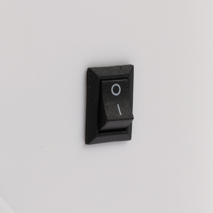 Зеркало Luazon KZ-07, подсветка, 30×18×7 см, 22 диода, 4хААА, (не в комплекте), белое