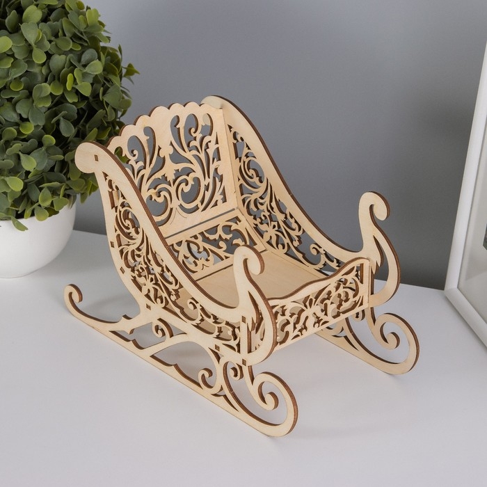 Шкатулка-сани  Шкатулка-сани "Узоры" 21х14х10 см