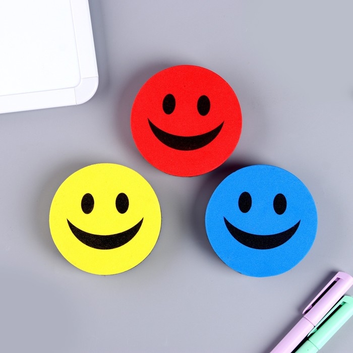 Губка магнитная для доски  Губка магнитная для доски "Смайлик", цвета МИКС