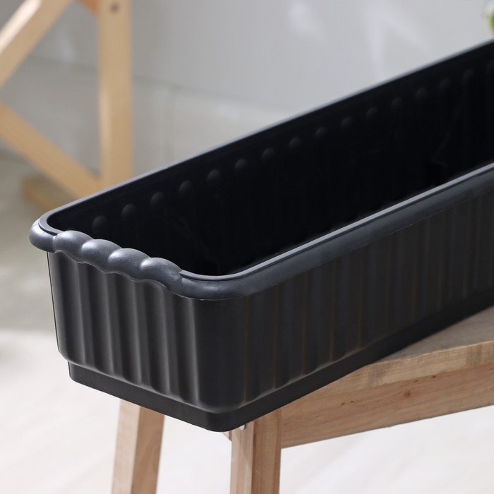 Ящик для цветов с дренажной решёткой, 9.5 л, цвет МИКС Ящик для цветов с дренажной решёткой, 9.5 л, цвет МИКС