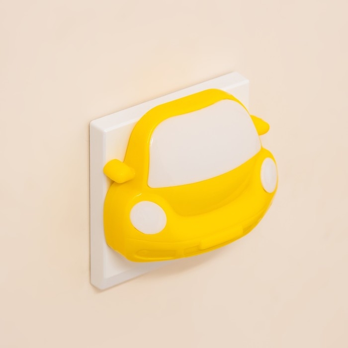 Ночник Ночник "Машинка" LED желтый 7х8х7 см