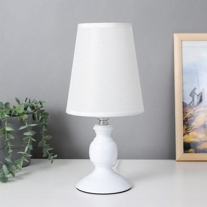 Настольная лампа Настольная лампа "Класси" E27 15х15х32 см RISALUX