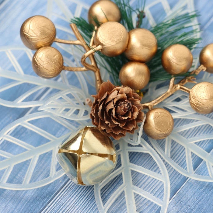 Украшение ёлочное Украшение ёлочное "Праздничные цветы" (набор 2 шт) бубенчики, 13 см, белый