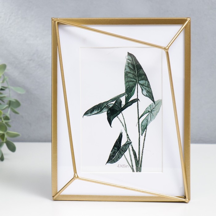 Фоторамка металл на 1 фото 10х15 см Фоторамка металл на 1 фото 10х15 см "Лофт. Преломление углов" золото, паспарту" 20х15х3 см