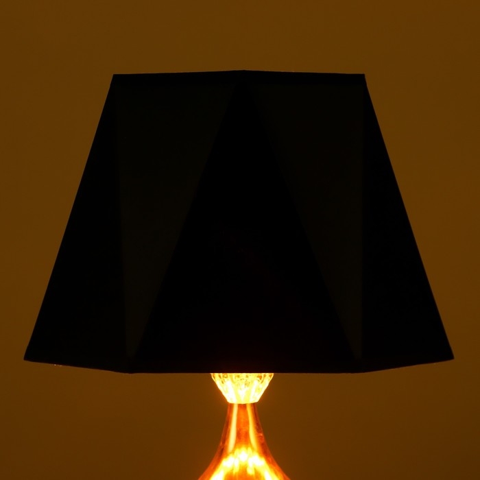 Абажур E27 черно-золотой 28х25х19 см Абажур E27 черно-золотой 28х25х19 см