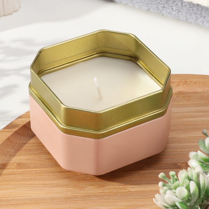 Свеча ароматическая в банке  Свеча ароматическая в банке "Aromatic Candle", лимон, базилик и мандарин, большая