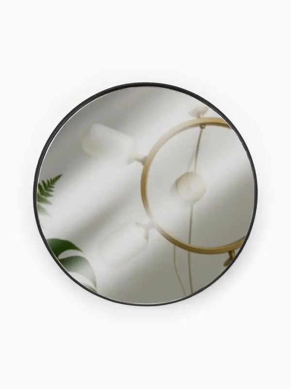 Зеркало макияжное, увеличение &times;10, на присосках, d=9 см, чёрное