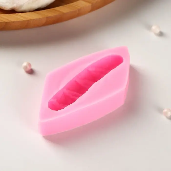 Молд «Багет», силикон, 7,5×3,5×1,5 см, цвет розовый Молд «Багет», силикон, 7,5×3,5×1,5 см, цвет розовый