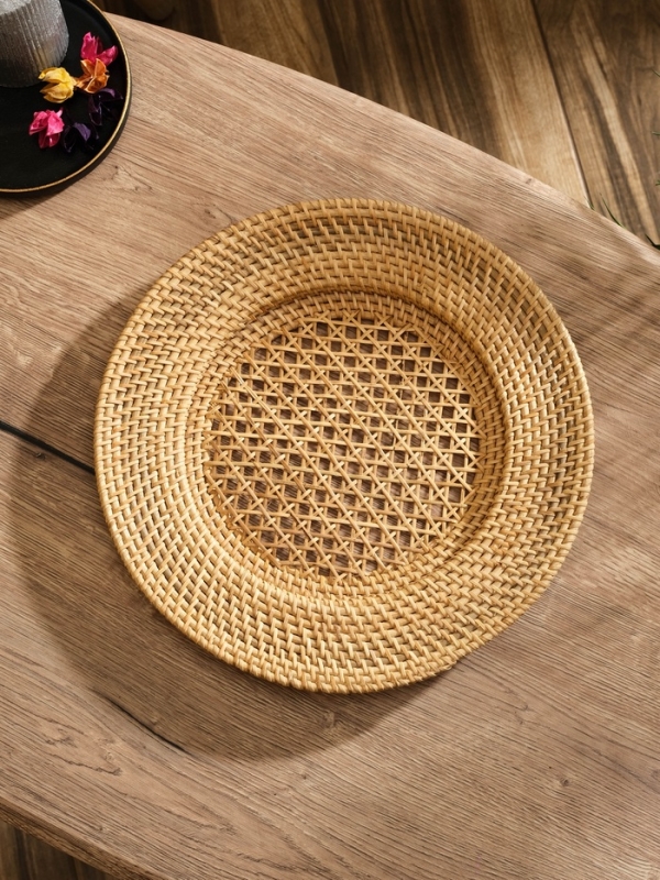 Тарелка плетеная ротанг Тарелка плетеная ротанг "Сетка", 33х33х3 см