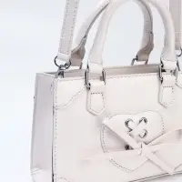 Сумка женская тоут на молнии, 20&times;8&times;14 см, белая