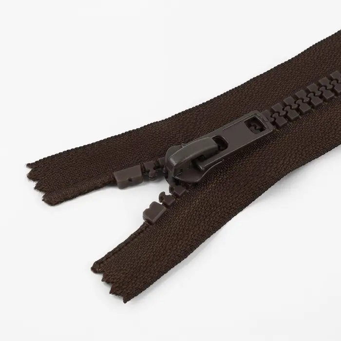 Молния «Трактор», №8, неразъёмная, замок автомат, 18 см, коричневая