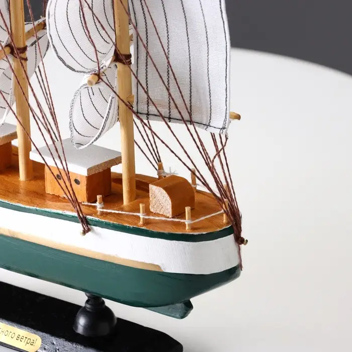 Сувенирная модель корабля &laquo;Эллада&raquo;, МИКС