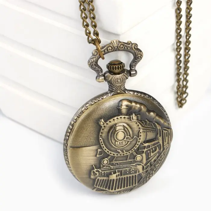 Карманные кварцевые часы &laquo;Паровоз&raquo;, на цепочке 80 см