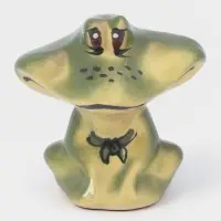 Набор для специй Кунгурская керамика &laquo;Лягушки&raquo;, 2 предмета на подставке: солонка, перечница, зелёная