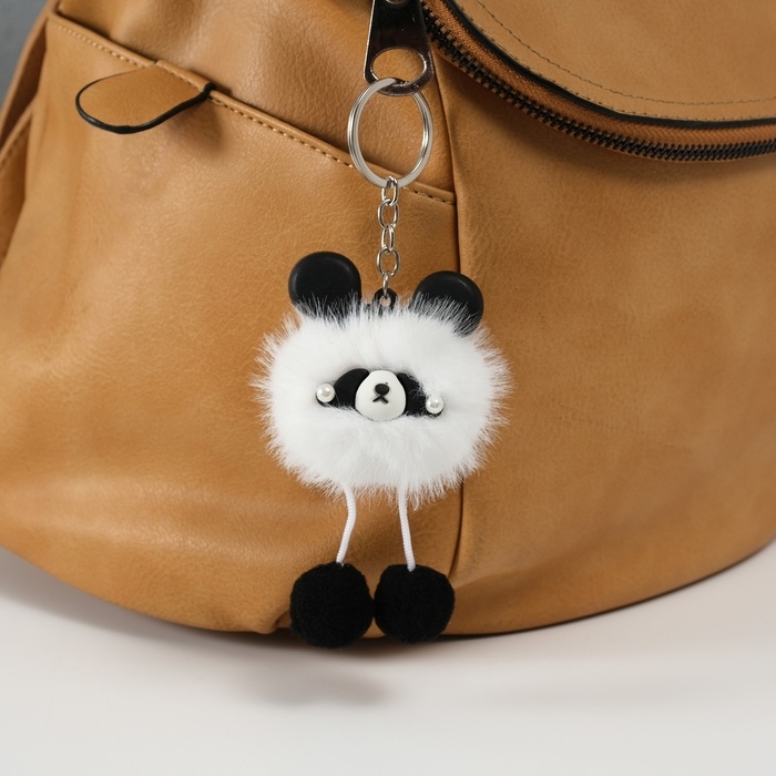 Пушистик на кольце Пушистик на кольце "Панда модник" белый 9х6х6 см