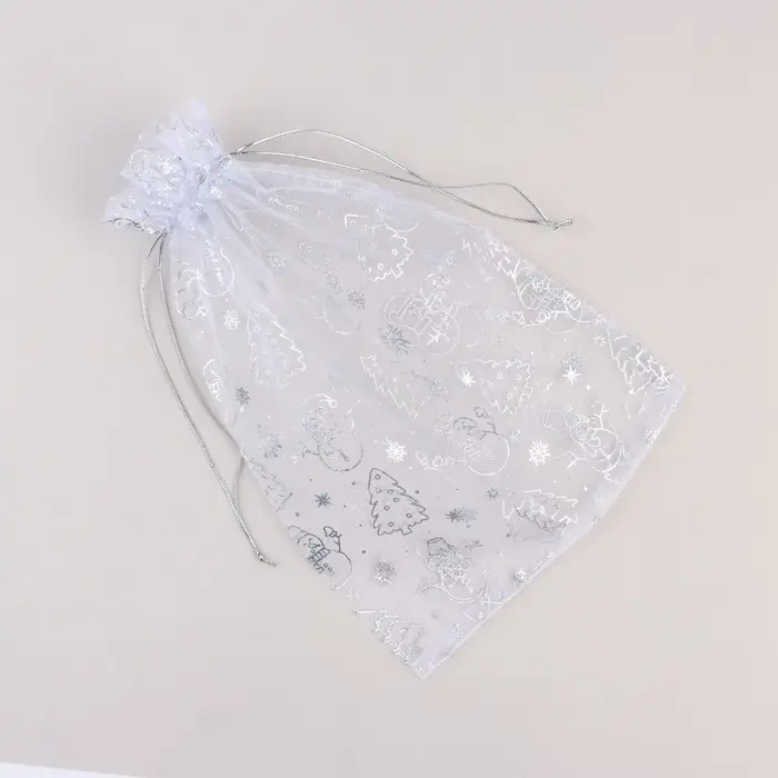 Мешочек подарочный «С Новым годом», органза, серебристый, 20 х 30 см Мешочек подарочный «С Новым годом», органза, серебристый, 20 х 30 см