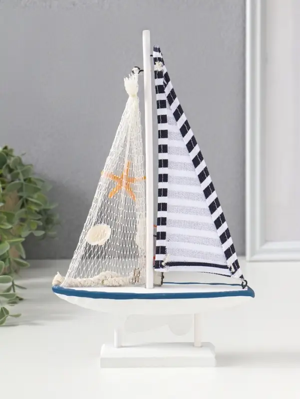 Сувенир дерево "Парусник с чайкой" бело-синий 16,5х4,5х27,5 см