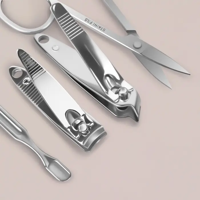 Набор маникюрный &laquo;Кошечки&raquo;, 6 предметов, в футляре, рисунок и цвет МИКС