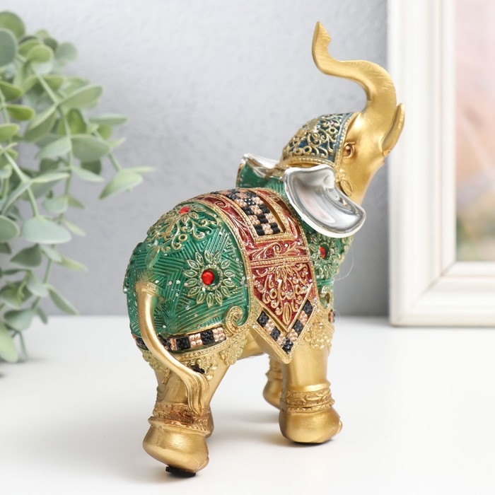 Сувенир полистоун Сувенир полистоун "Слон - попона красно-зелёная с рубинами" 12,5х5,5х15,5 см