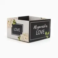 Коробка самосборная Love, размер 11&times;11&times;7 см, плотность 270 г/м&sup2;
