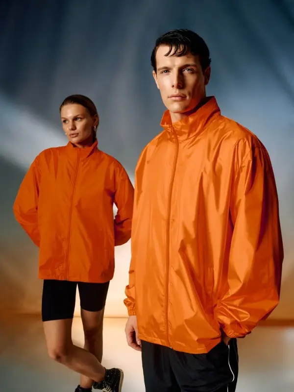 Ветровка Kivach красная, размер XS