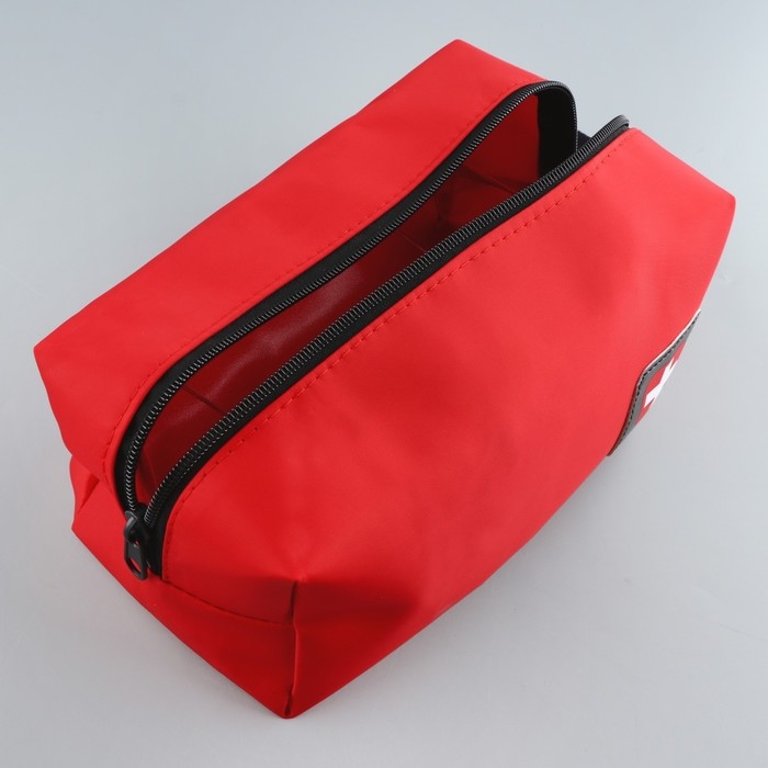 Аптечка дорожная First aid kid, 23,5х10х11,5 см, красный Аптечка дорожная First aid kid, 23,5х10х11,5 см, красный