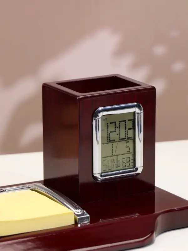 Набор настольный канцелярский 4 в 1, с часами