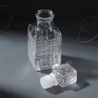 Диффузор для эфирных масел с крышкой &laquo;Квадратики&raquo;, 100 мл, прозрачный, 4.5&times;5&times;13.5 см