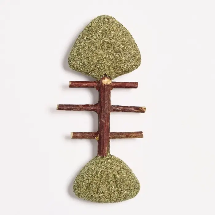 Игрушка для кошек из прессованной кошачьей мяты &laquo;Рыба&raquo;, 8.5 см, скелет из мататаби