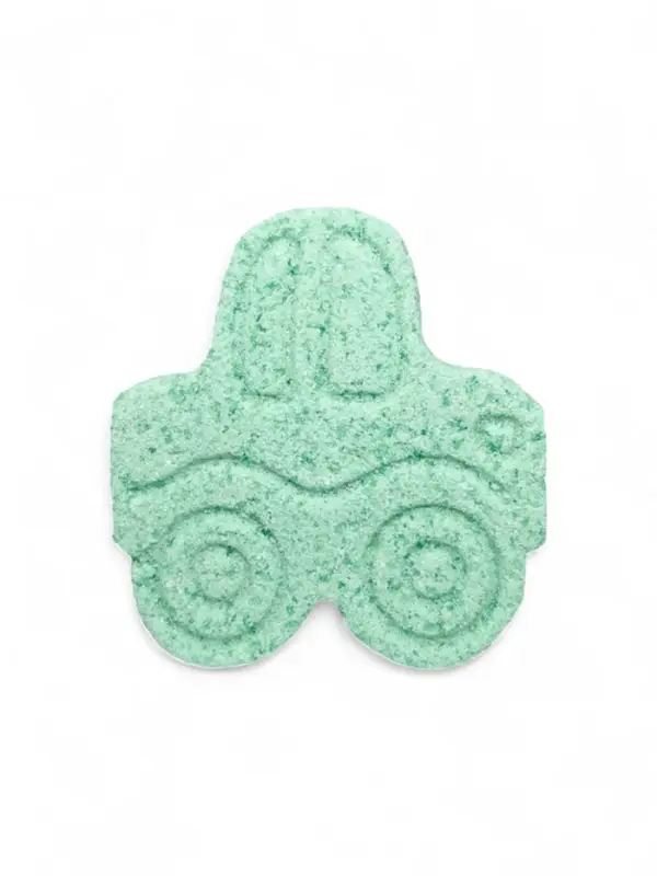 Бомбочка для ванн фигурная &laquo;Бурлящий форсаж&raquo;, аромат фруктов, 90 г