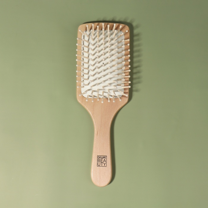 Расчёска массажная, широкая, 7,5 × 23,5 см, цвет «светлое дерево» Расчёска массажная, широкая, 7,5 × 23,5 см, цвет «светлое дерево»