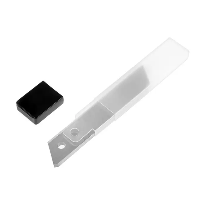 Лезвия для ножей ТУНДРА, многосегментные, 18 мм, 10 шт. Лезвия для ножей ТУНДРА, многосегментные, 18 мм, 10 шт.