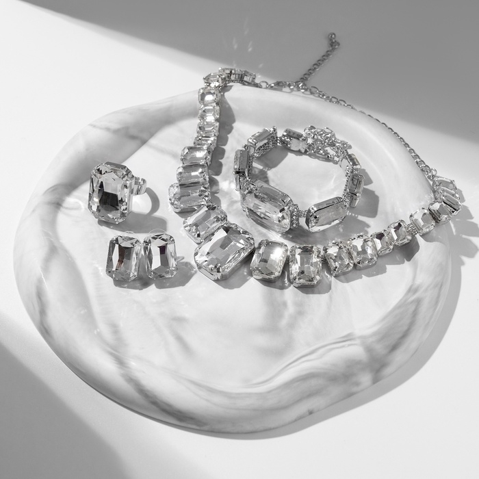 Набор 4 предмета: серьги, колье, браслет, кольцо «Вечерний» объём, белый в серебре Набор 4 предмета: серьги, колье, браслет, кольцо «Вечерний» объём, белый в серебре