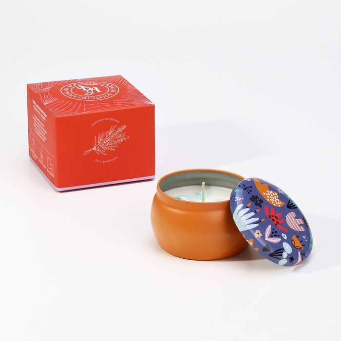 Свеча ароматическая из соевого воска с сухоцветом "Голубые колокольчики", 4,5х6 см, 80 г