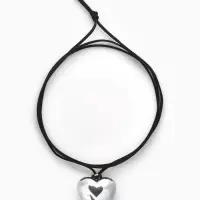 Чокер &laquo;Сердце&raquo;, крупное, металлик, чёрный в серебре, 60 см