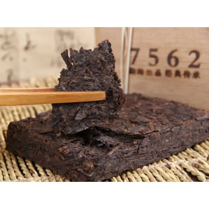 Чай китайский выдержанный &laquo;Шу Пуэр. 7562&raquo;, Юньнань, кирпич, 250 г