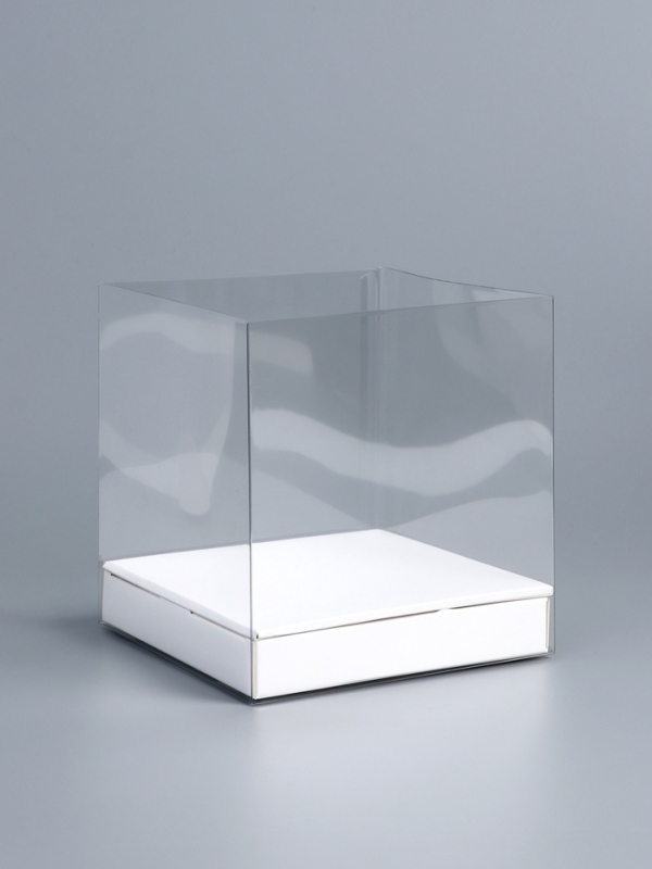 Коробка под бенто-торт с ленточками, голография , 15,5 х 15,5 х 16 см Коробка под бенто-торт с ленточками, голография , 15,5 х 15,5 х 16 см