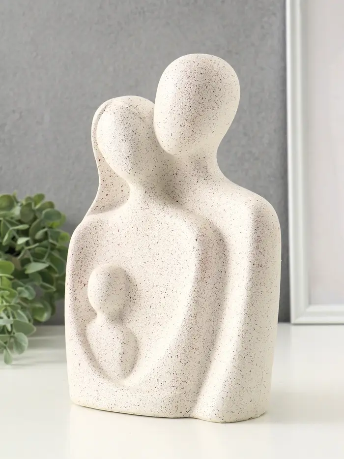 Бюст полистоун "Семья" песочный 16х9,3х24,5 см Бюст полистоун "Семья" песочный 16х9,3х24,5 см