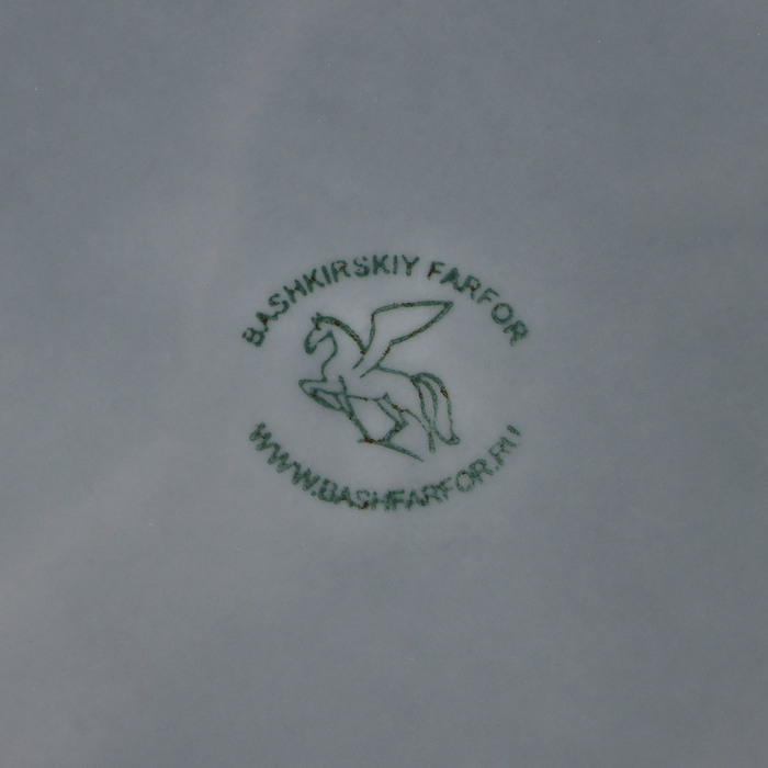 Салатник фарфоровый «Акварель», 1 л, цвет светло-серый Салатник фарфоровый «Акварель», 1 л, цвет светло-серый