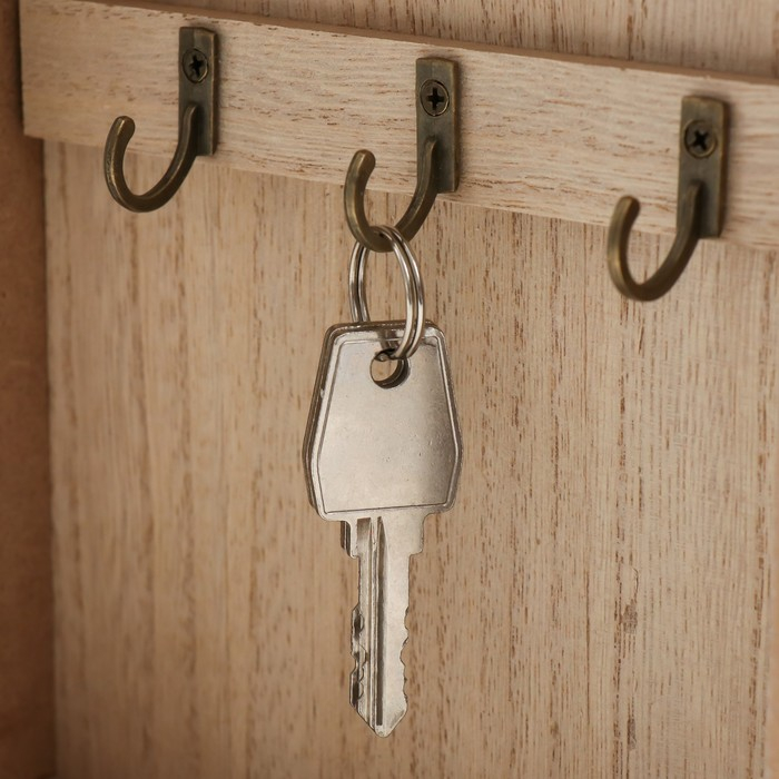 Ключница дерево 6 крючков Ключница дерево 6 крючков "Лаванда в кувшине" 26,3х21х7,8 см МИКС