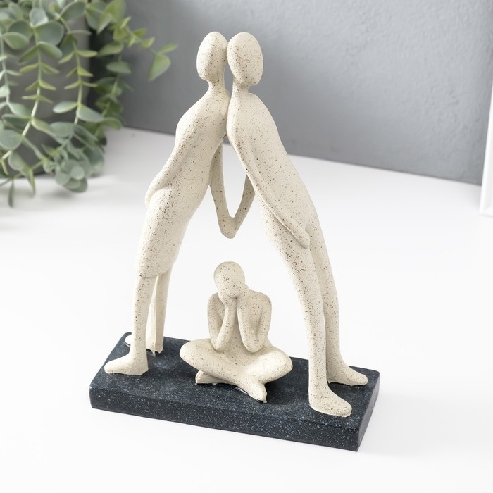 Сувенир полистоун Сувенир полистоун "Дом там - где семья" белый 7х17х24,5 см