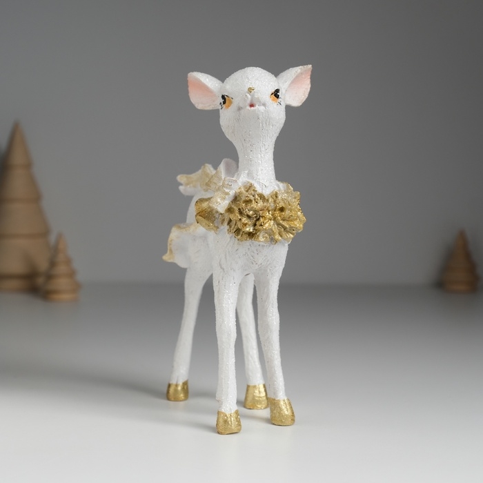 Сувенир полистоун  Сувенир полистоун "Олень белый с колокольчиком" 10х5х15 см