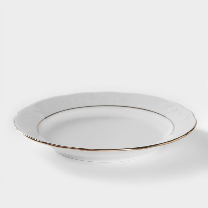 Тарелка фарфоровая «Надежда», 200 мл, d=20 см, белая Тарелка фарфоровая «Надежда», 200 мл, d=20 см, белая