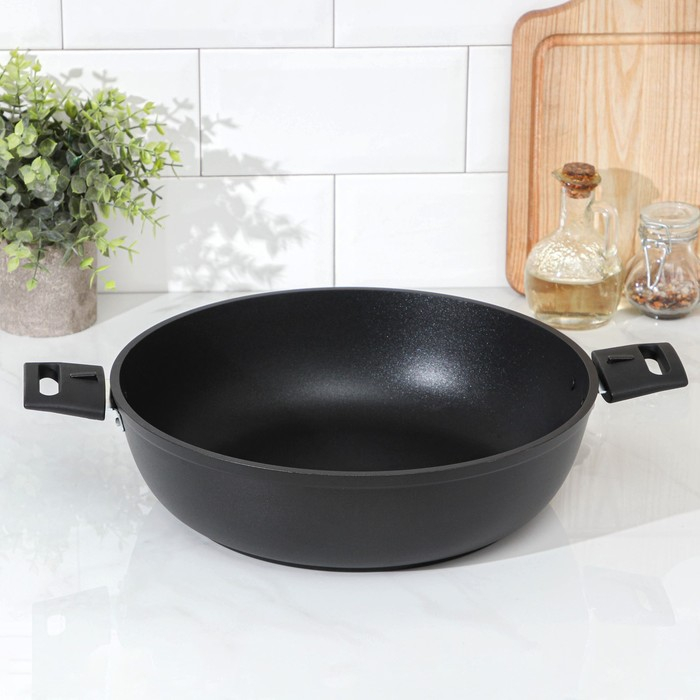 Сковорода «Традиция», d=30 см, h=8,5 см, съёмные ручки, антипригарное покрытие, цвет чёрный Сковорода «Традиция», d=30 см, h=8,5 см, съёмные ручки, антипригарное покрытие, цвет чёрный