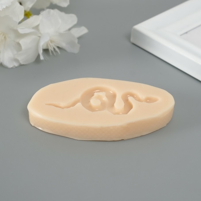 Новогодний молд силикон "Змея гладкая" 0,3х6х2,5 см