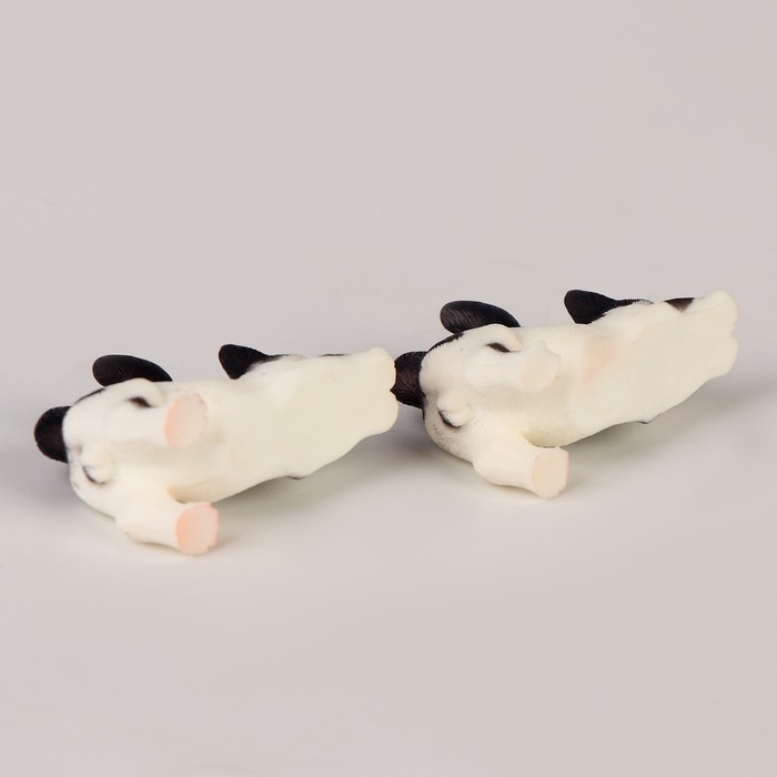 Миниатюра кукольная «Разноцветный котик», набор 2 шт., размер 1 шт. — 1,5 × 3,5 × 2,5 см